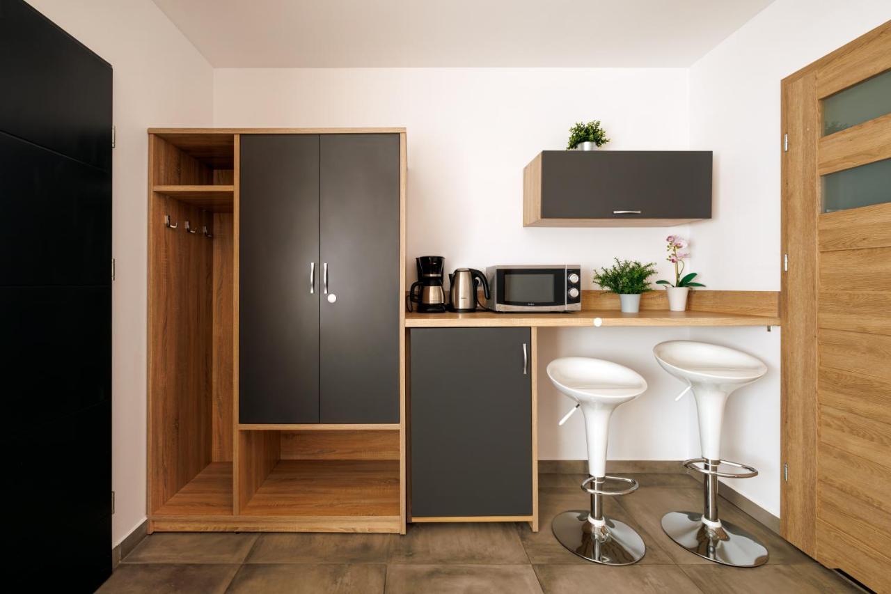 Seo2 Rewal - Apartamenty Z Osobnym Wejsciem, Grzany Basen, Darmowe Sauny, Parking, Grill, Wifi 외부 사진